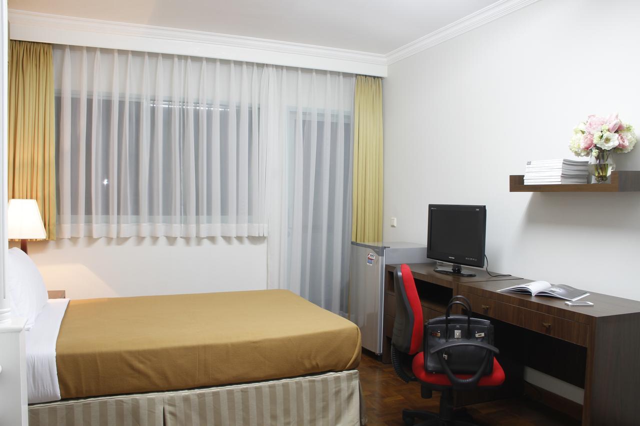 Kusuma Atmadja Residence Jakarta Bagian luar foto